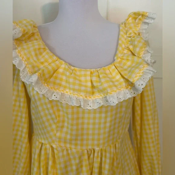 Handmade Prairie cottage-core Gingham Dress - Picture 3 of 16